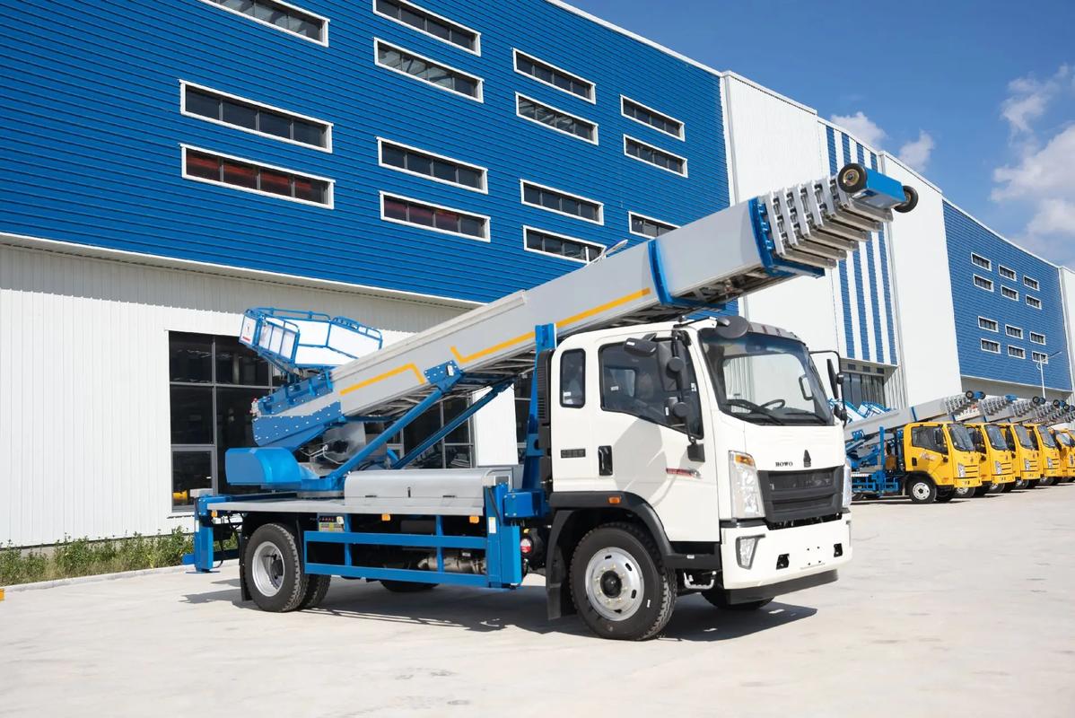 婺源县出租云梯车高空作业车 建筑垃圾搬运